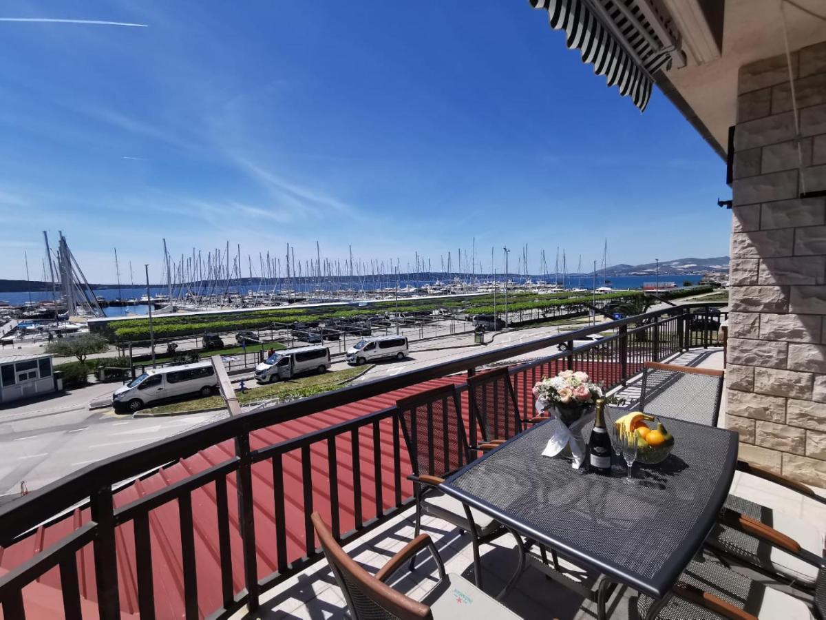 Apartment Cirko Kaštela Kültér fotó