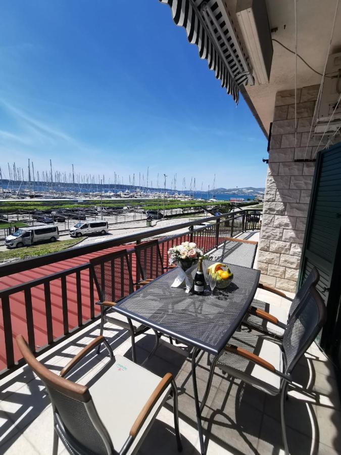 Apartment Cirko Kaštela Kültér fotó