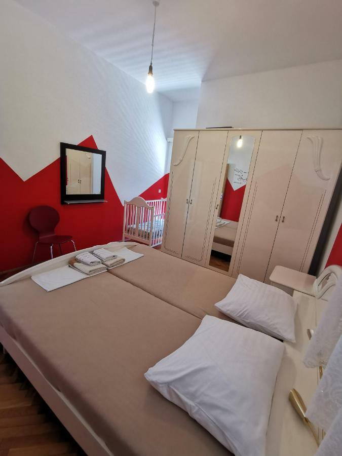 Apartment Cirko Kaštela Kültér fotó